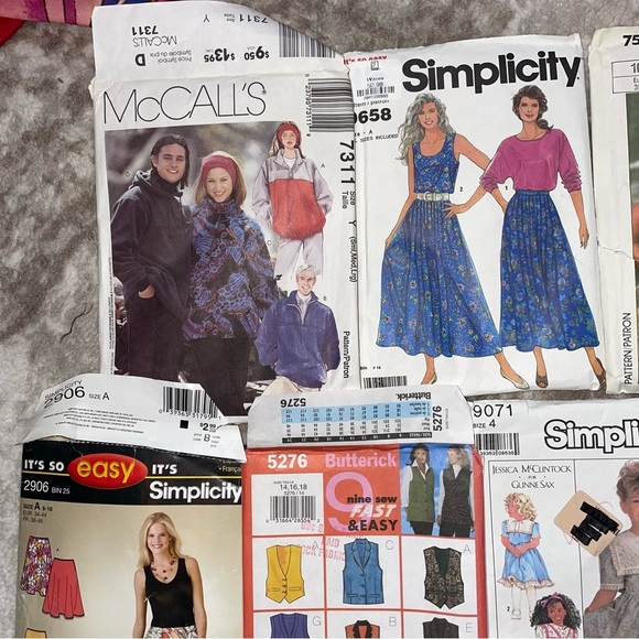 set of 8 clothing patterns for women & children make your own clothes - Picture 3 of 8